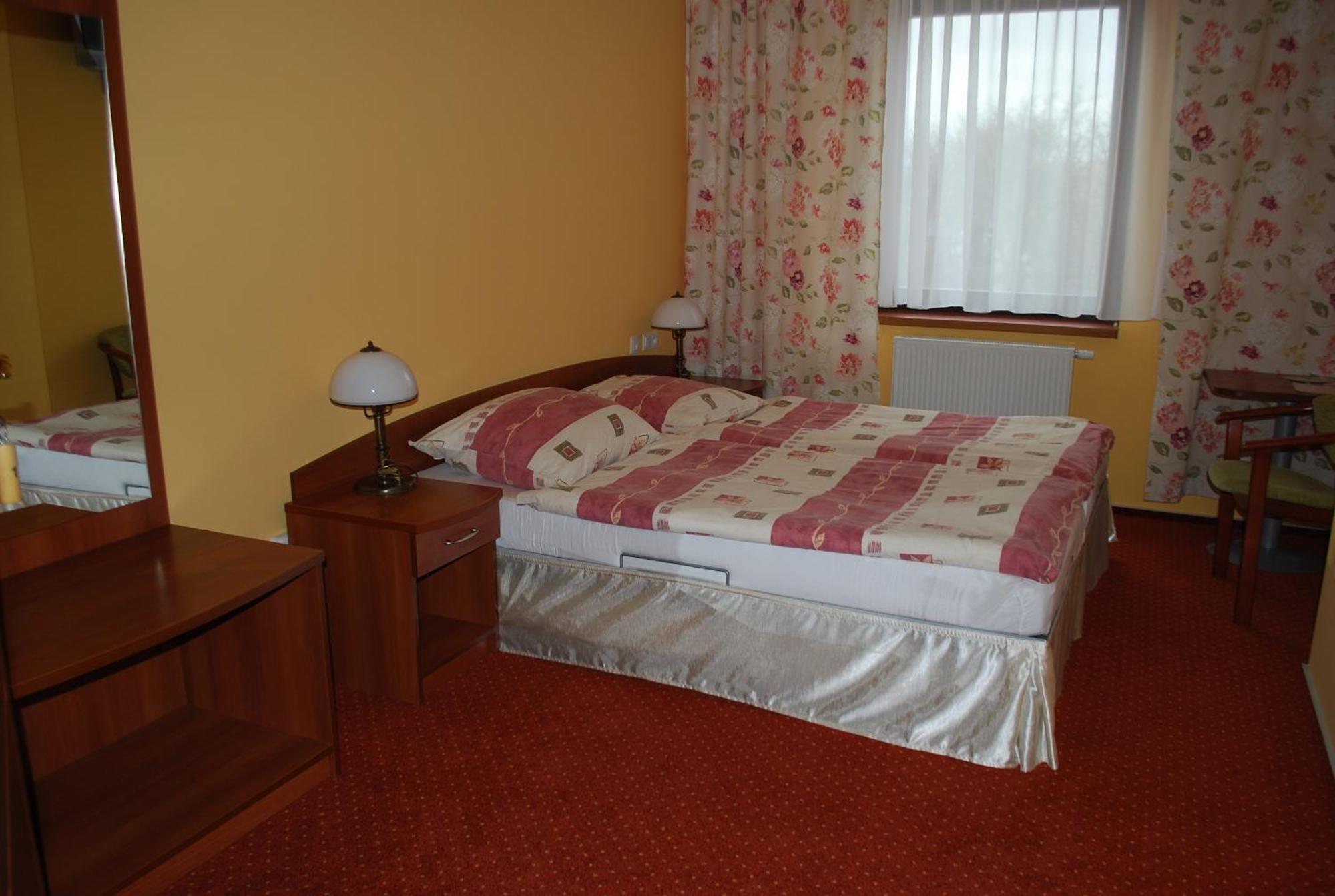 Hotel Anka Slubice  Exterior photo